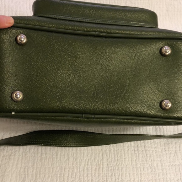 Olive Green Leather Shoulder Bag - Picture 2 of 9